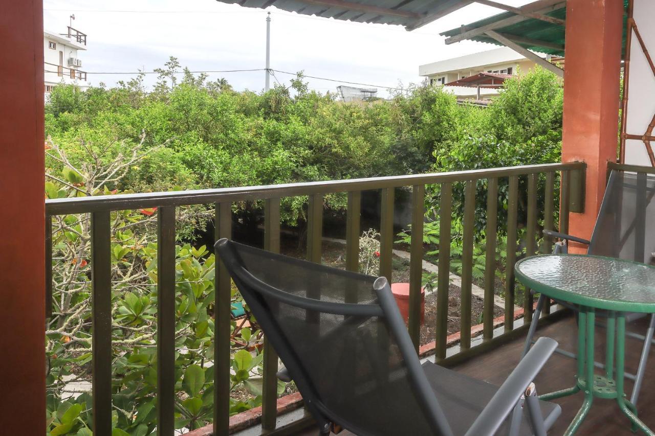 Galapagos Chalet Puerto Ayora  Zewnętrze zdjęcie